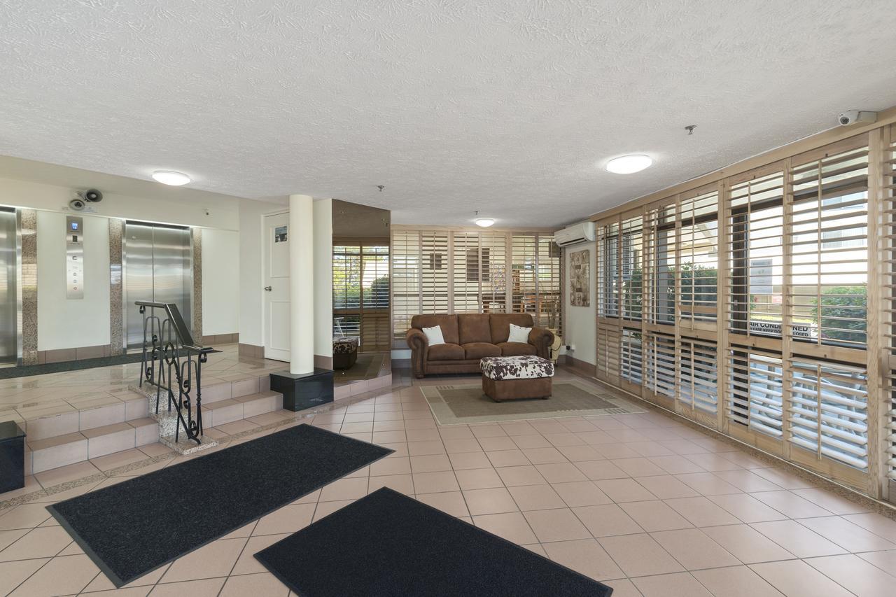 Burleigh Esplanade Apartments Gold Coast Luaran gambar